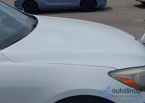 2014 Hyundai Genesis 5.0 R-Spec z USA, uszkodzony, nr VIN KMHGC4DH4EU262404